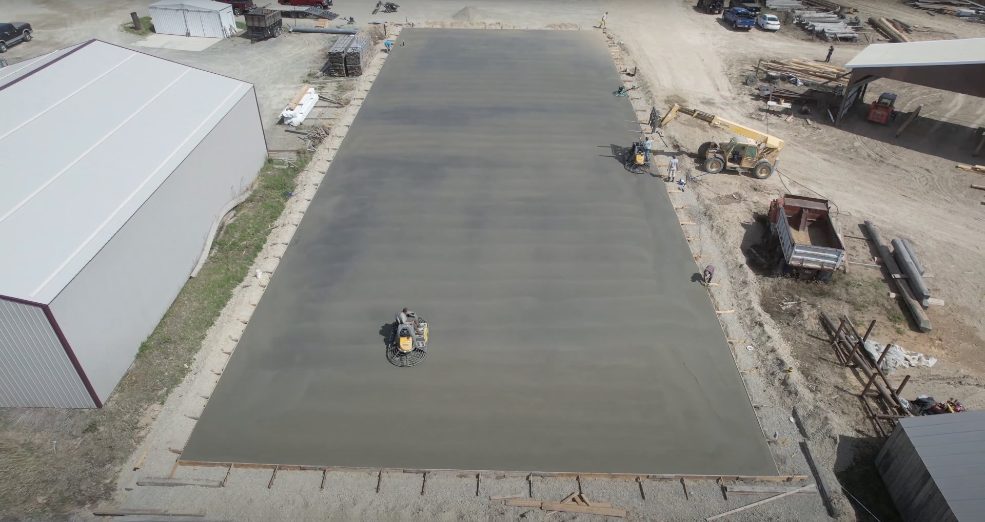 Large scale commercial concrete project in progress